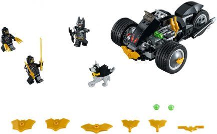 LEGO Super Heroes - A Karmok támadása